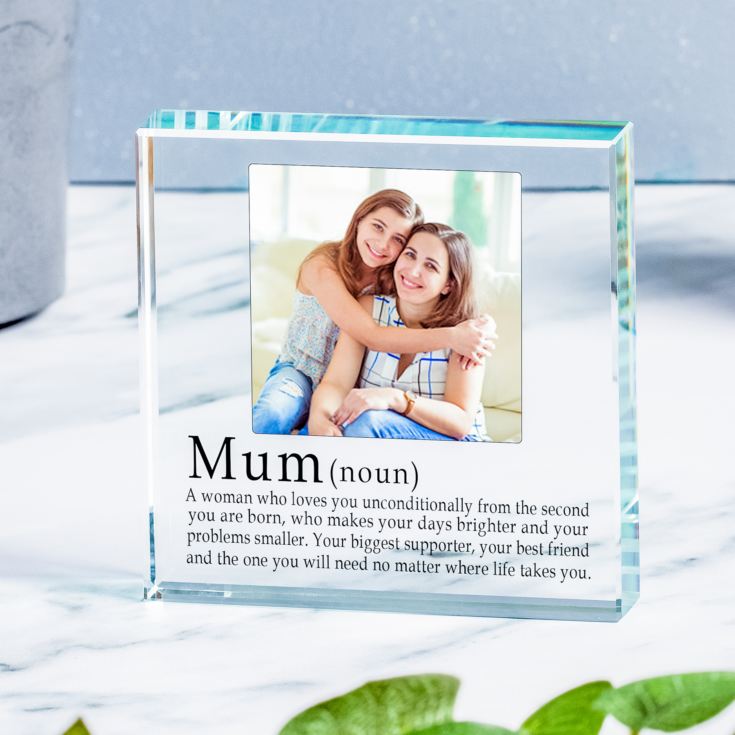 Definition of a Mum Photo Upload Glass Token product image